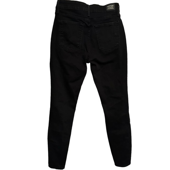 Levi’s Mid Rise Skinny Jeans - Picture 2 of 5